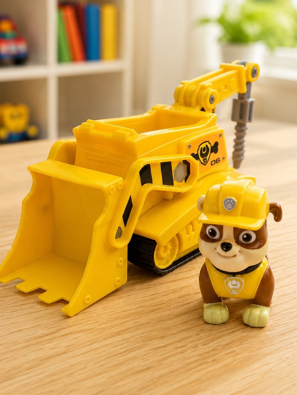 Paw Patrol Rubble Bulldozer Construction Vehicle & Figure Yellow